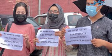 “Hame Insaf Chahiye”B.Ed Students Staged Protest, Demand Postponement of Exams