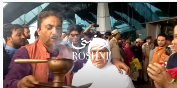 Kashmiri Pandits receive Hajj pilgrims at Srinagar airport