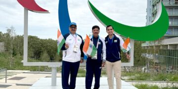 Arhan Bagati cheers for Team India at Paris 2024 Paralympics