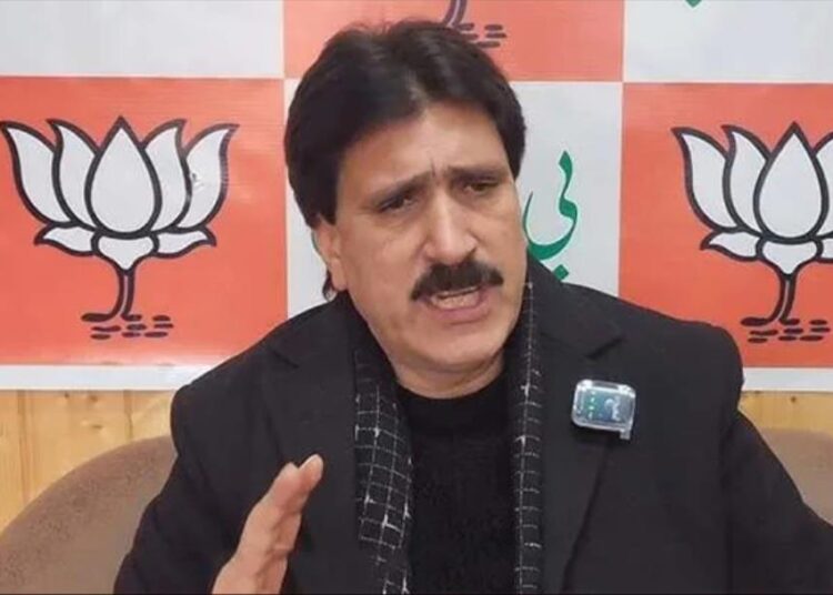 Senior BJP leader Altaf Thakur Welcomes Cancellation of NEET Exam