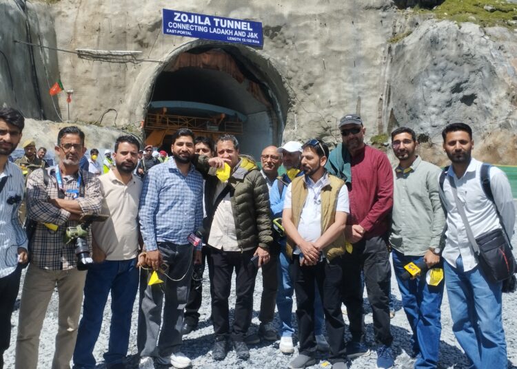 A Memorable Media Journey: Daily Roshni Expresses Gratitude to PIB Srinagar and NHIDCL
