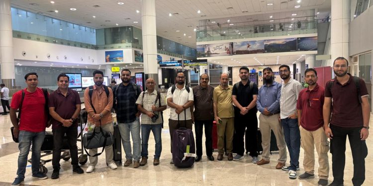 Srinagar Journalists Reach Chennai for Week-Long PIB Media Tour